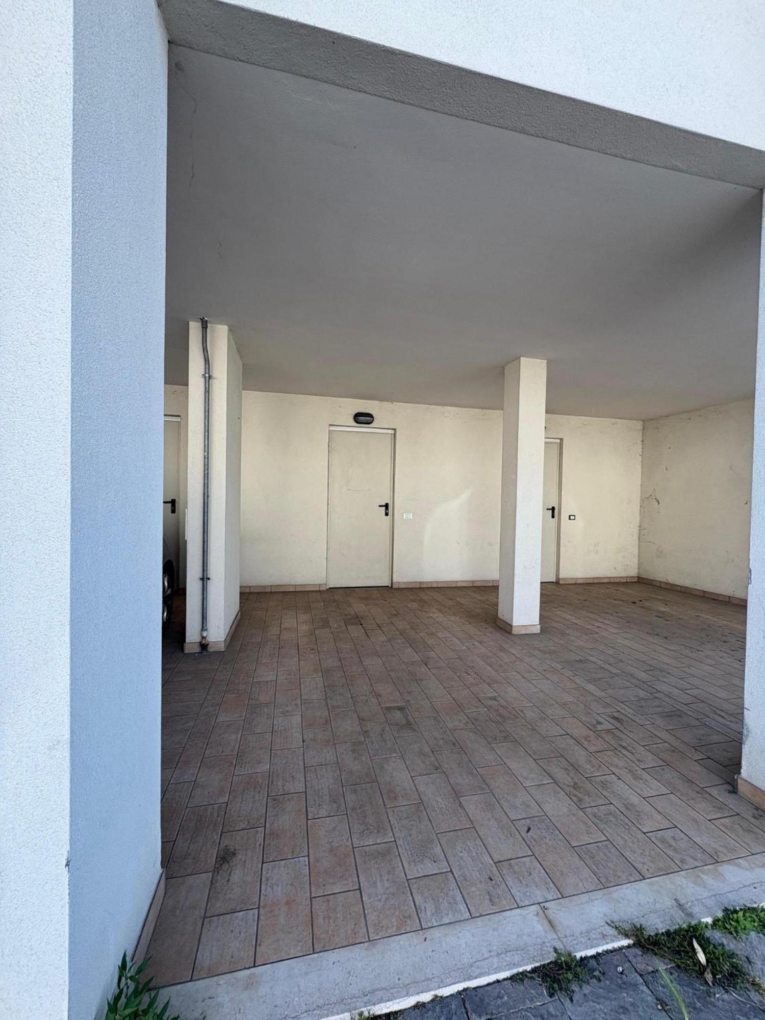 Crossroads Apartment Santa Maria la Longa Bagian luar foto
